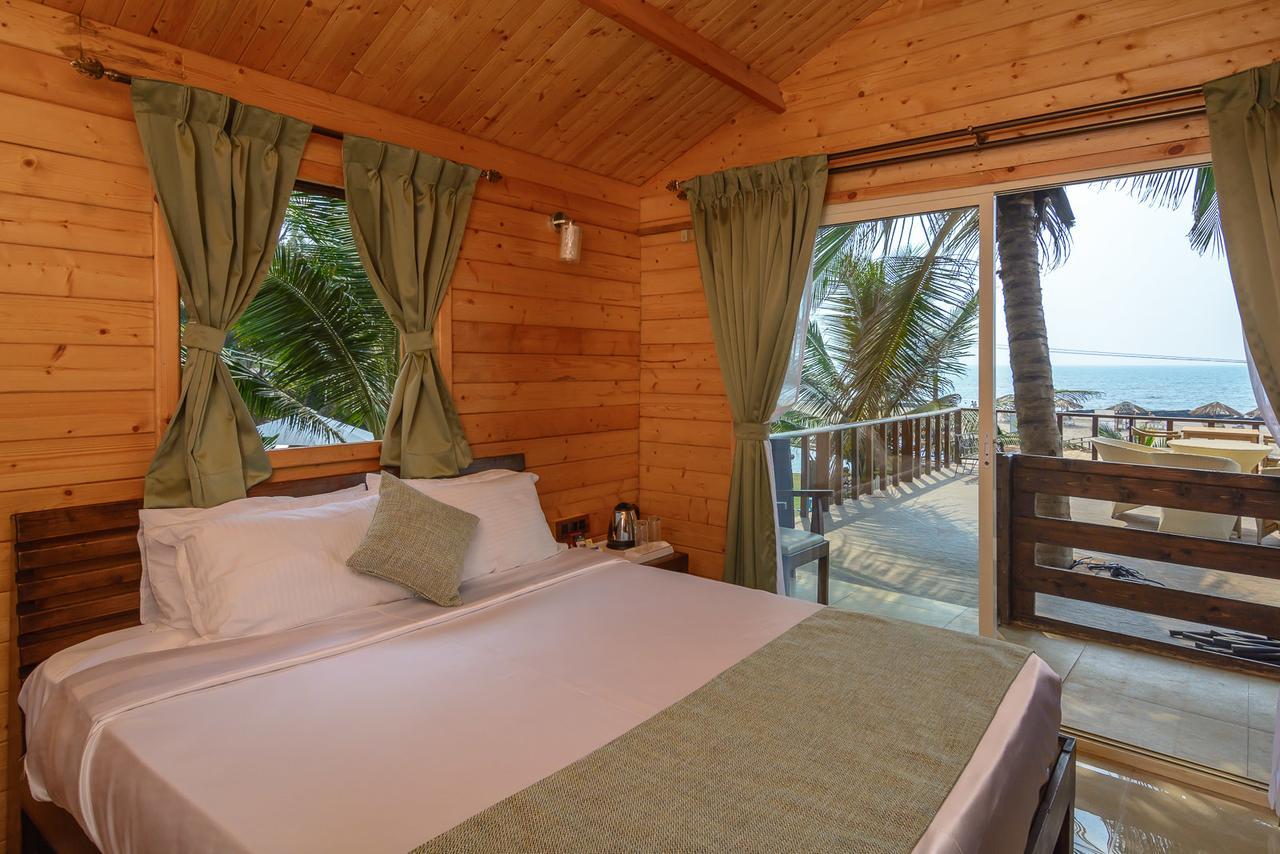 Antares Beach Resort, Vagator Exterior foto